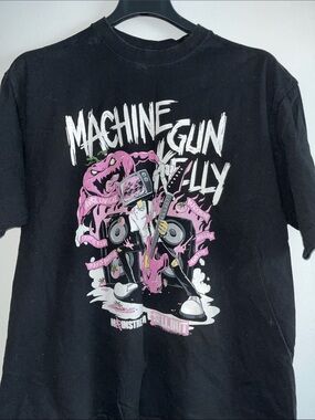 MACHINE GUN KELLY tour ‘22 merch